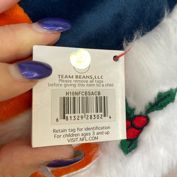 Chicago Bears Logo Colorblock Santa Hat NFL Football Forever Collectibles - Picture 9 of 10